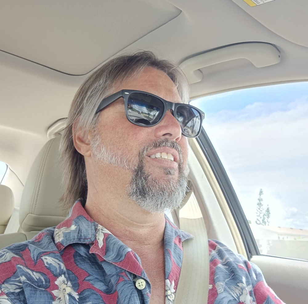 Meet your Posher, Sean